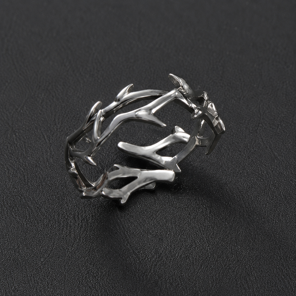 Forsaken Crown Sculptural Personality Ring
